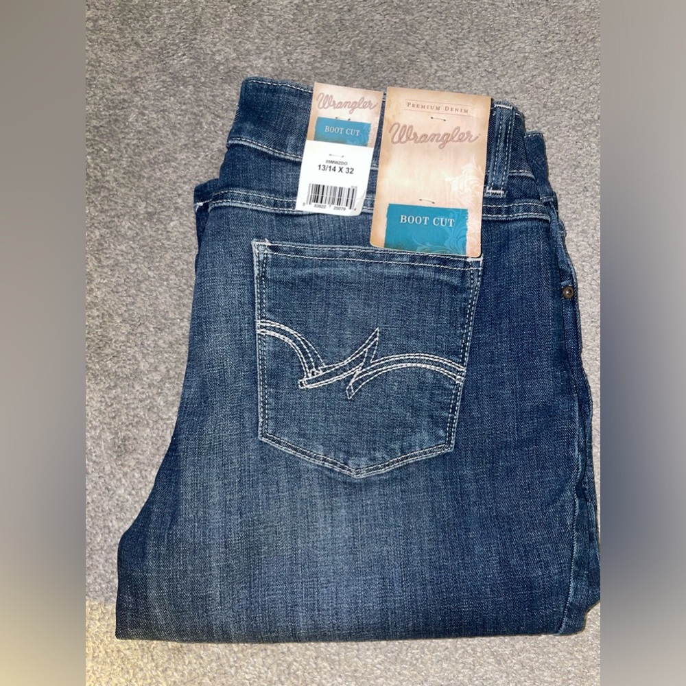 WRANGLER NEW WITH TAGS BOOTCUT JEANS DARK WASH WOMEN 13/14 X 32